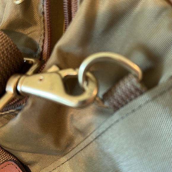 Hartmann Weekender Nylon and Leather Crossbody Perfect for Carry On or Getaway - Picture 7 of 8